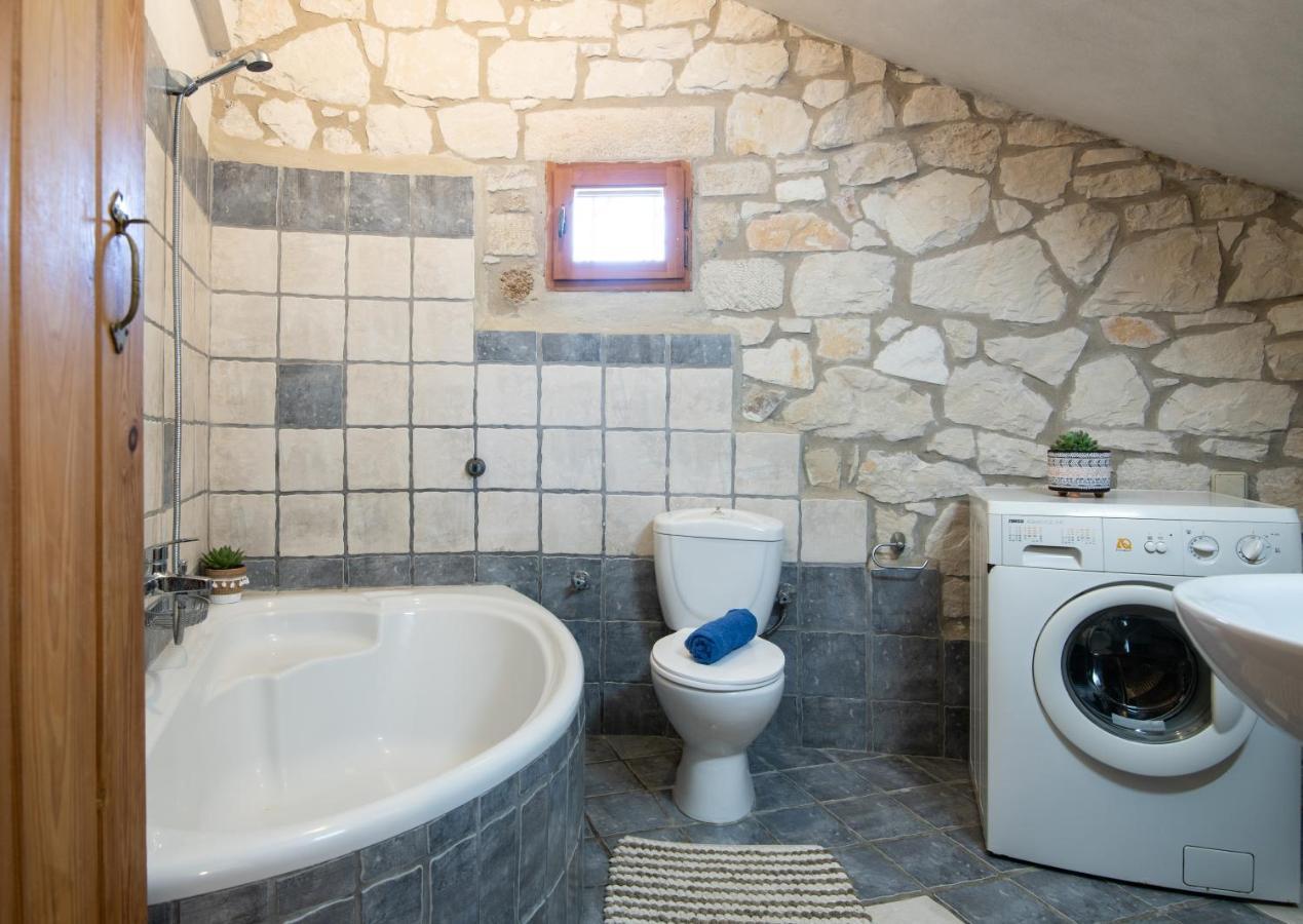 Gerakomylos Stone House Vasilikos  Ngoại thất bức ảnh